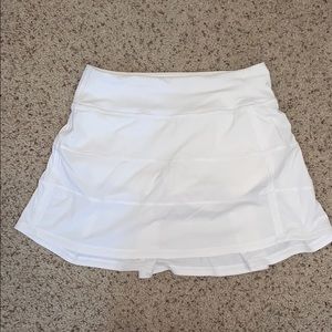 🍋 Lululemon white skirt